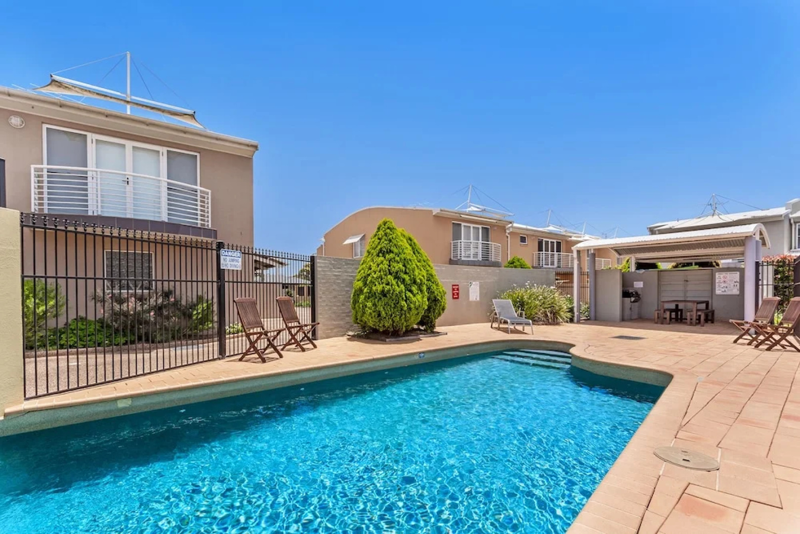 Sandcastles Unit 7 - Fingal Bay