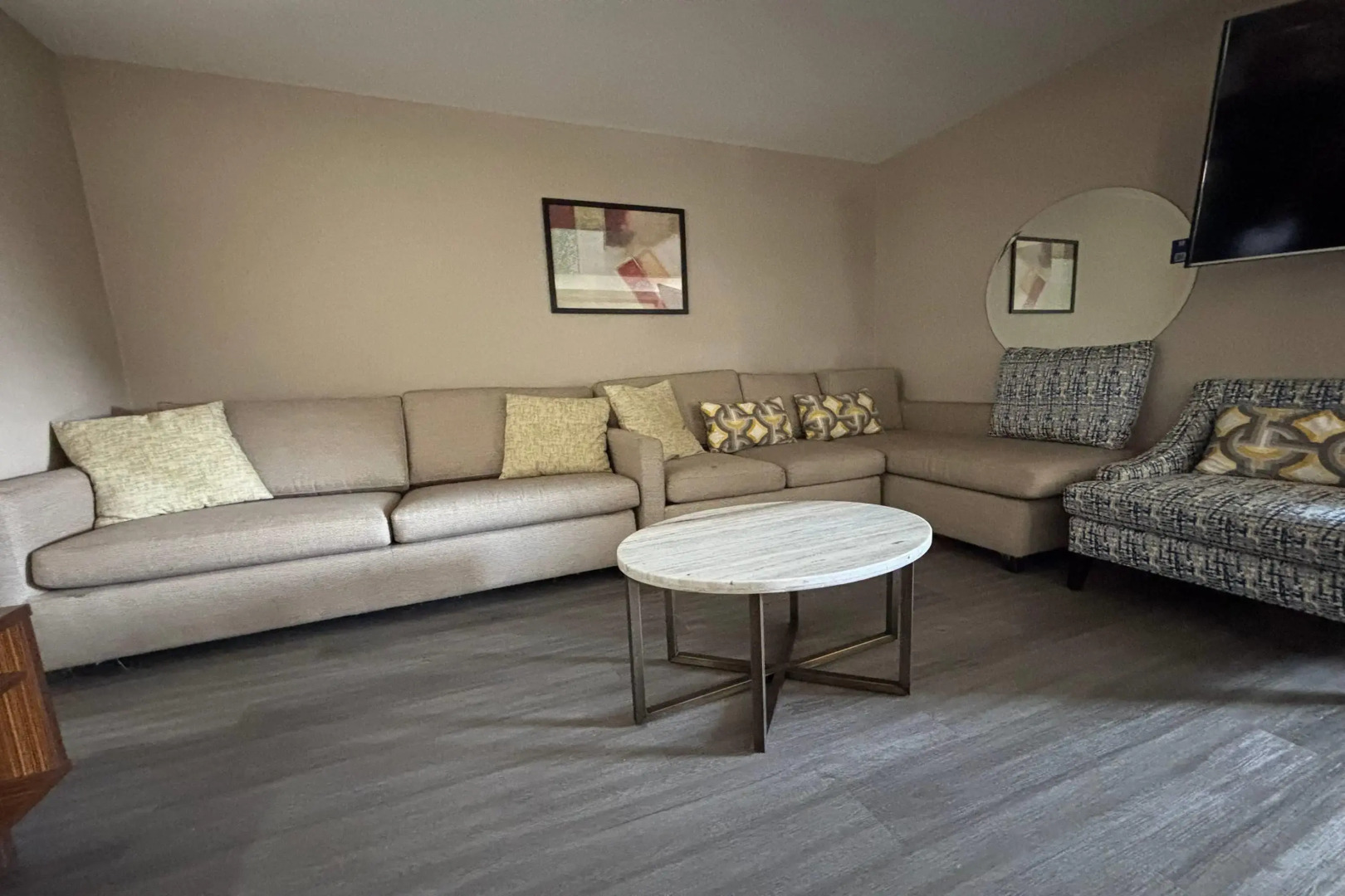 Super 8 by Wyndham Alton