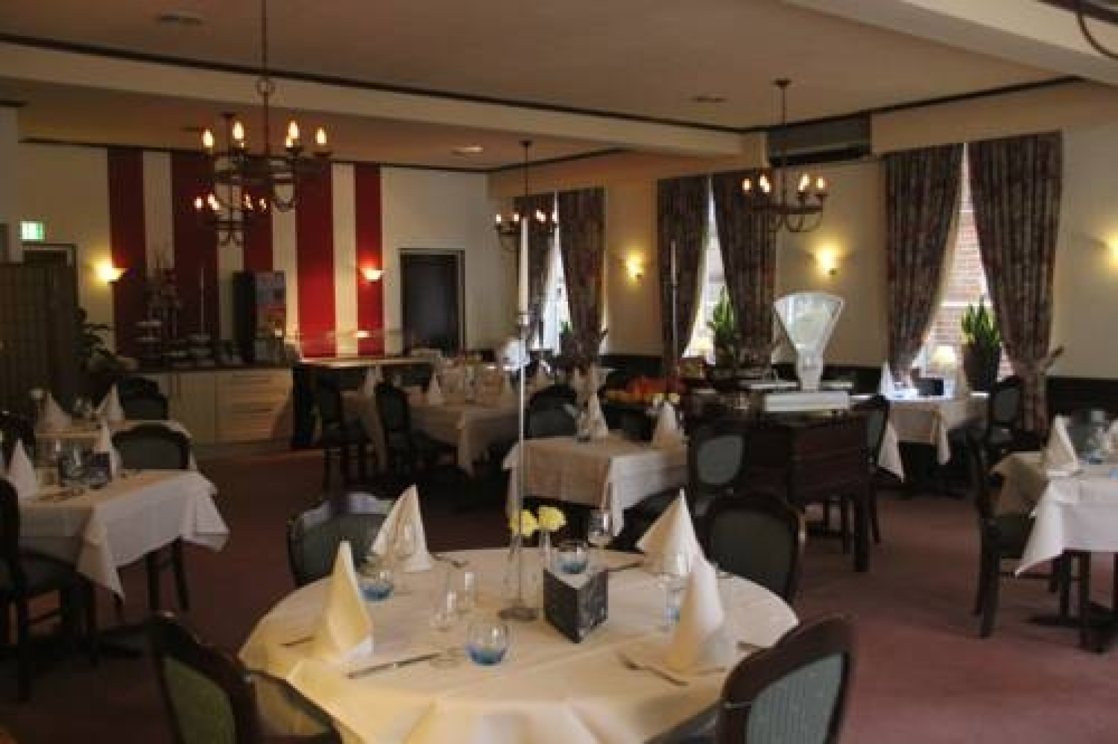 Hotel Restaurant Van der Maas