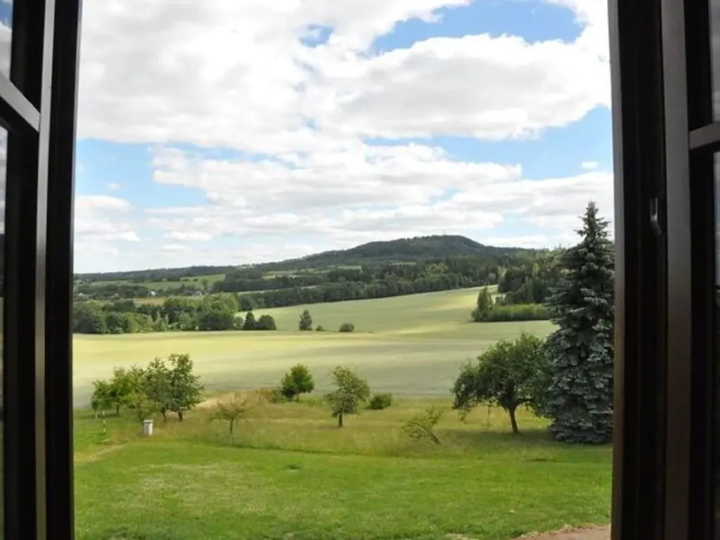 Spacious Holiday Home In Dlouhý With Sauna