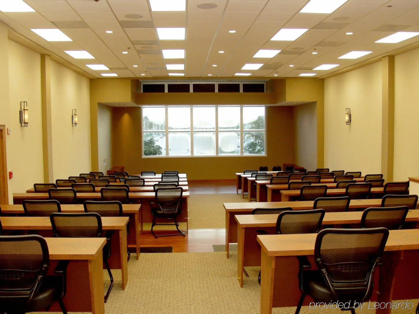 South Shore Harbour Resort & Conference Center