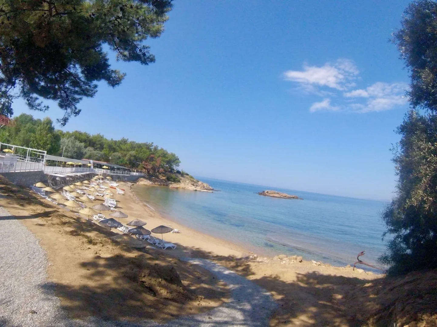 Rainbow Bay Ozdere Beach Hotel