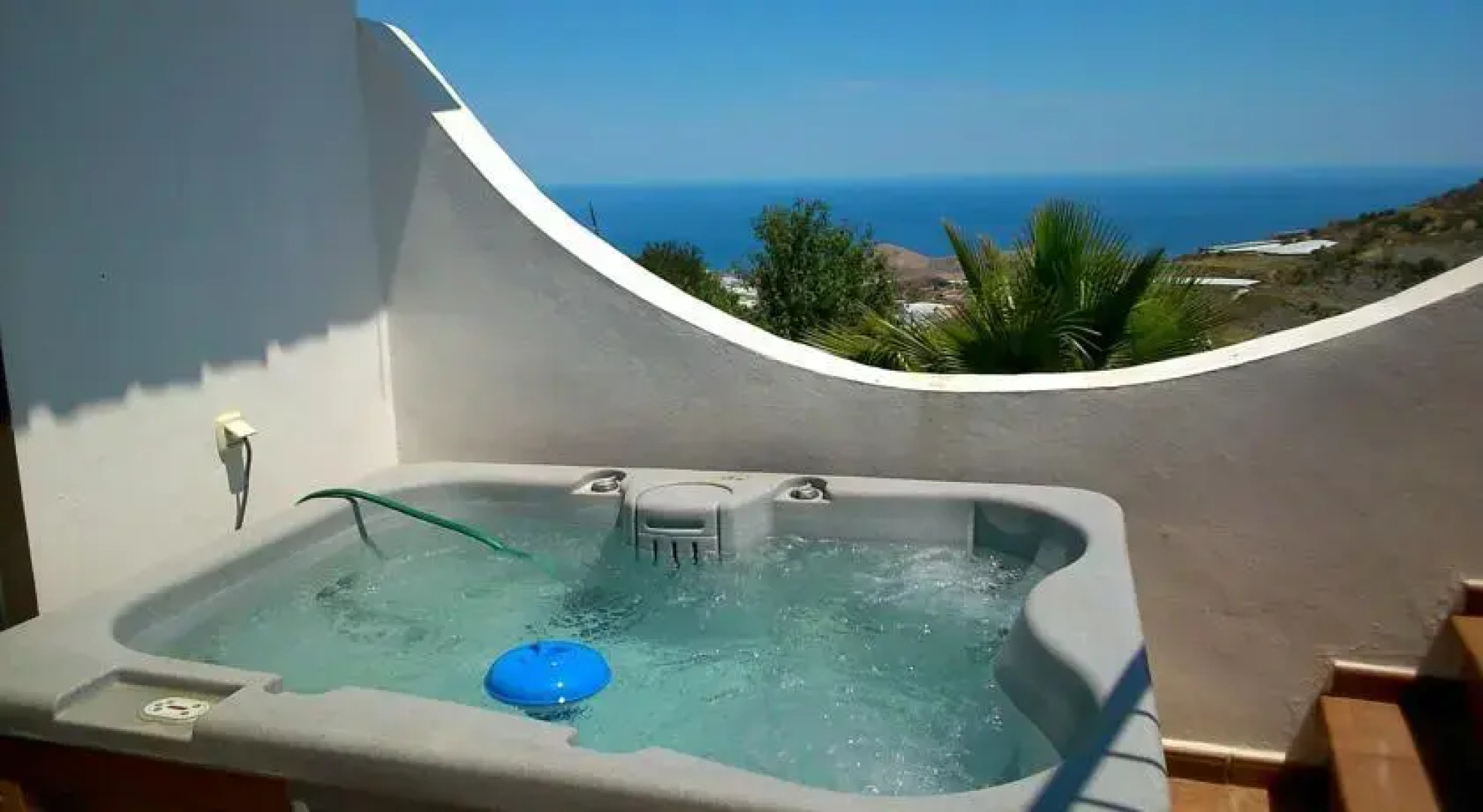 Lovely Restored Character Townhouse