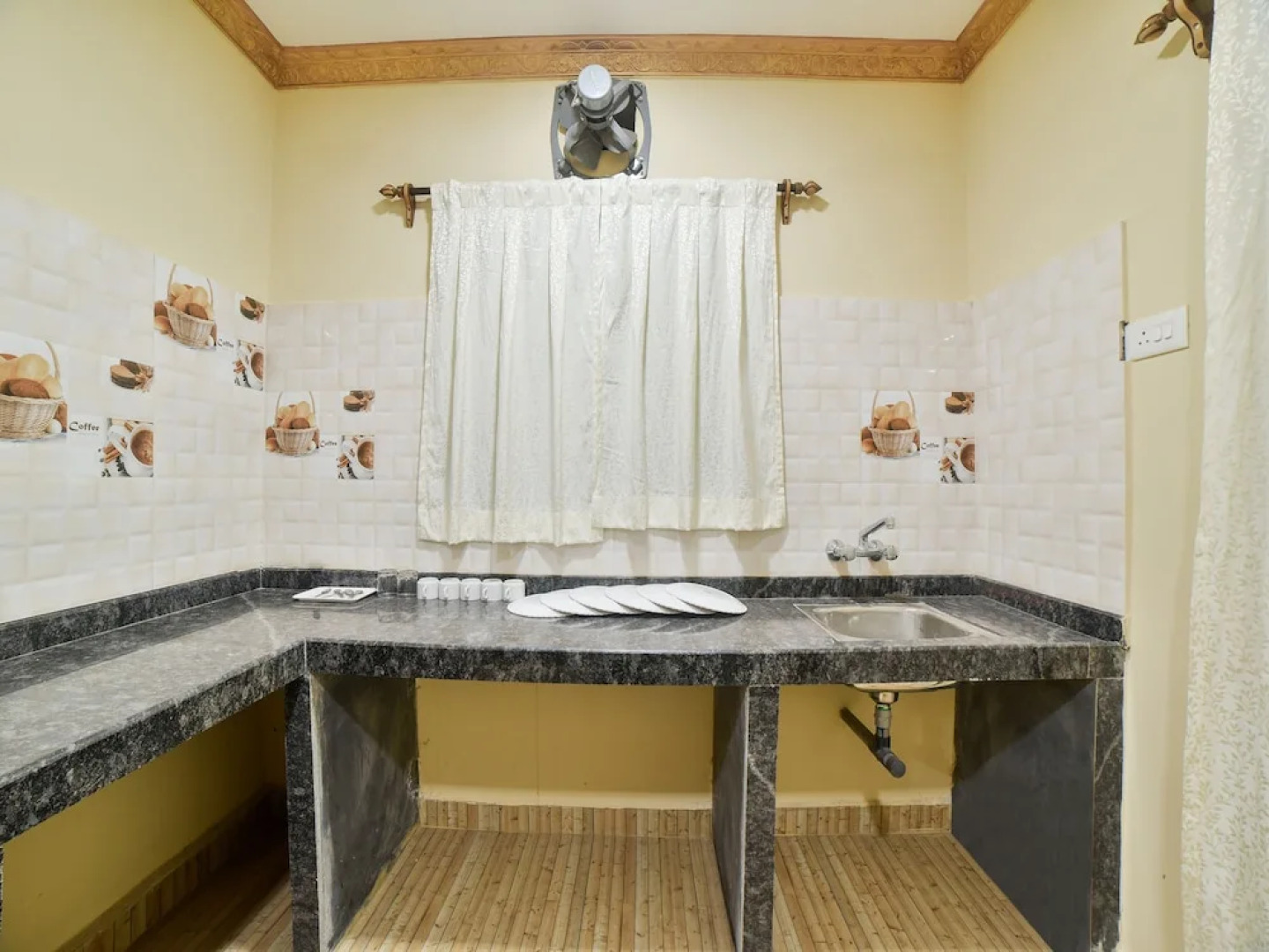 Oyo 29017 Ruby Residency