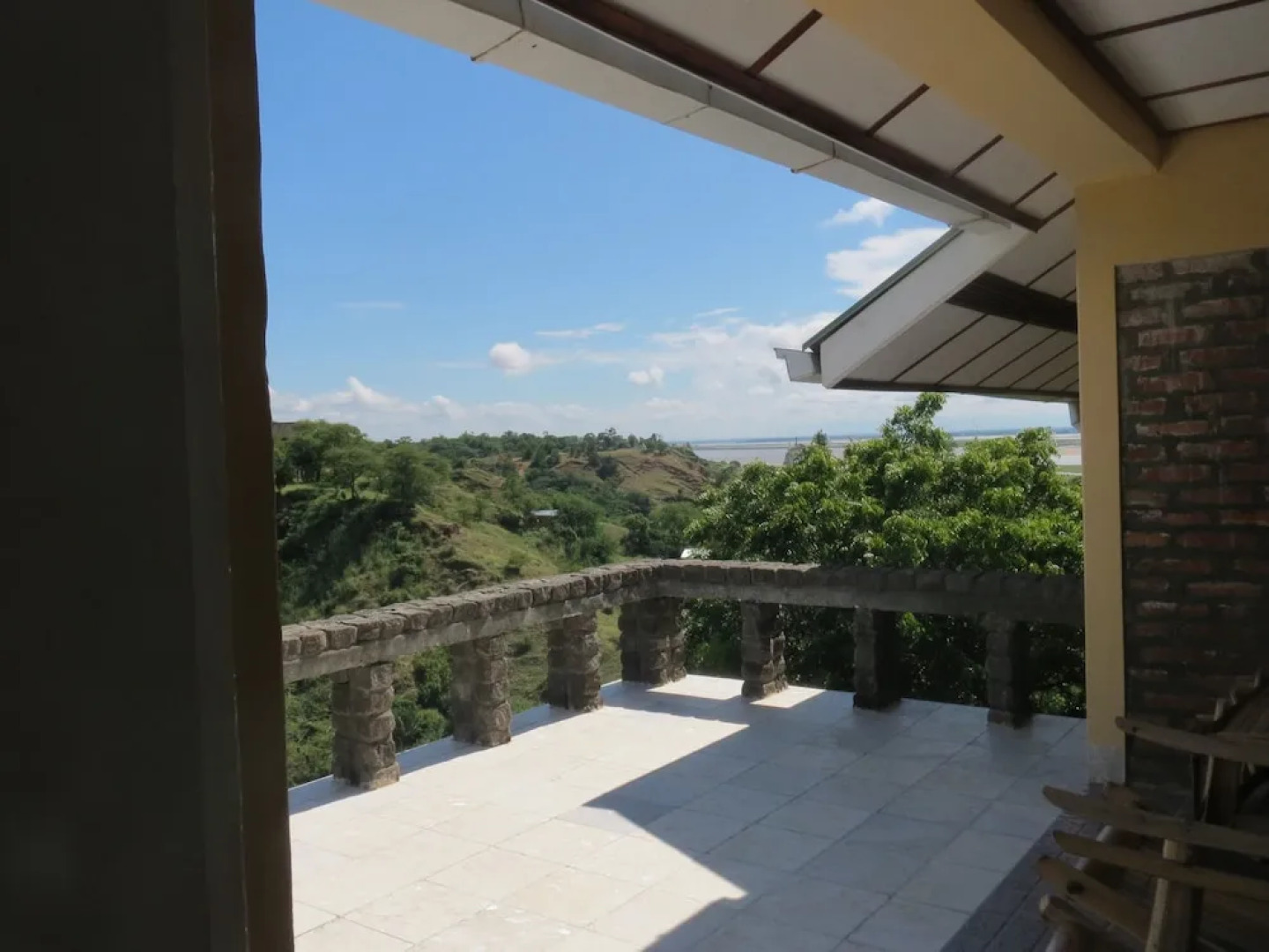 Lei Thar Gone Guest House