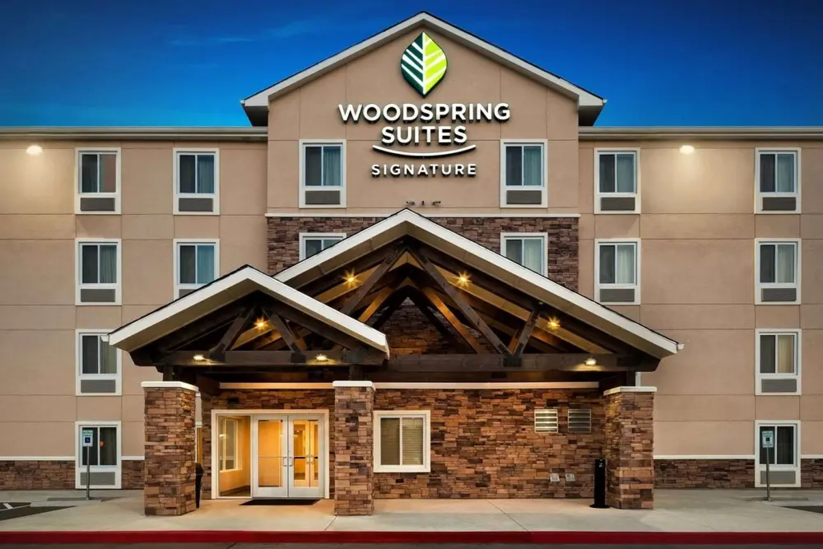 WoodSpring Suites Signature Houston IAH Airport