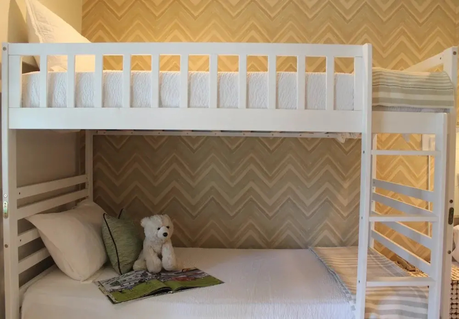 The Lodge at the Cove