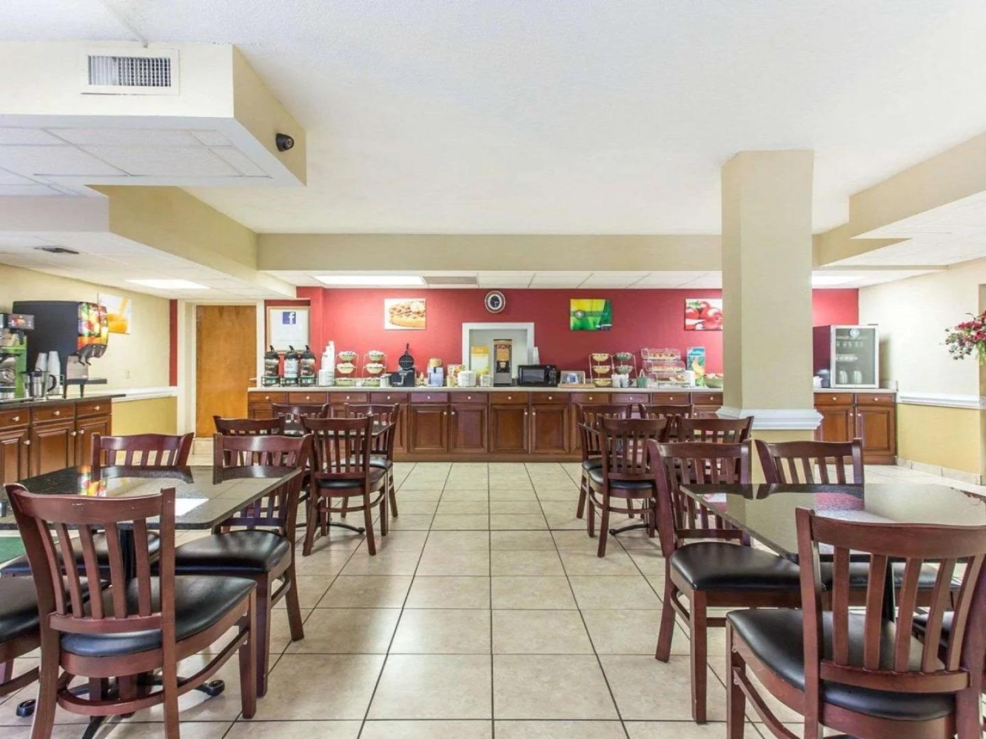 Clarion Pointe Statesville