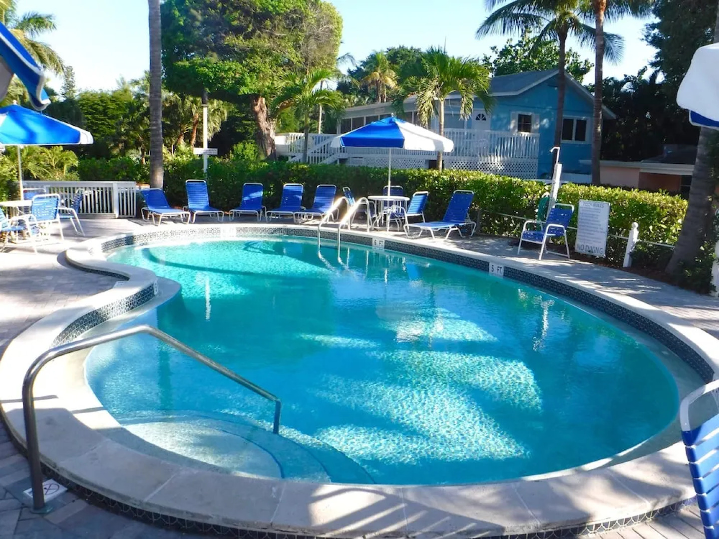 Waterside Inn on the Beach