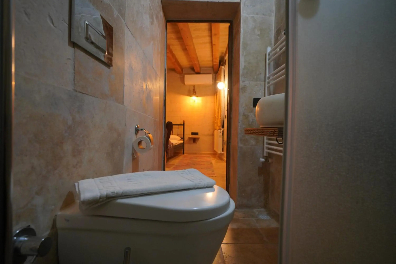 View Cave Hotel