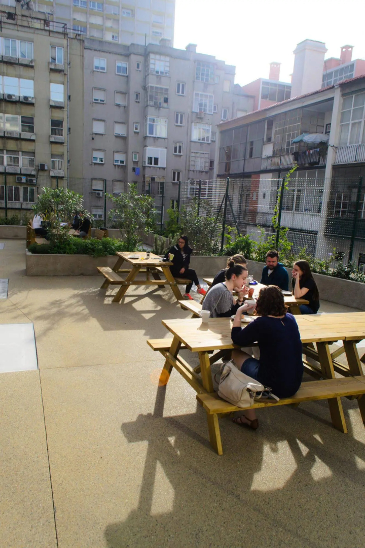 Unreal Hostel
