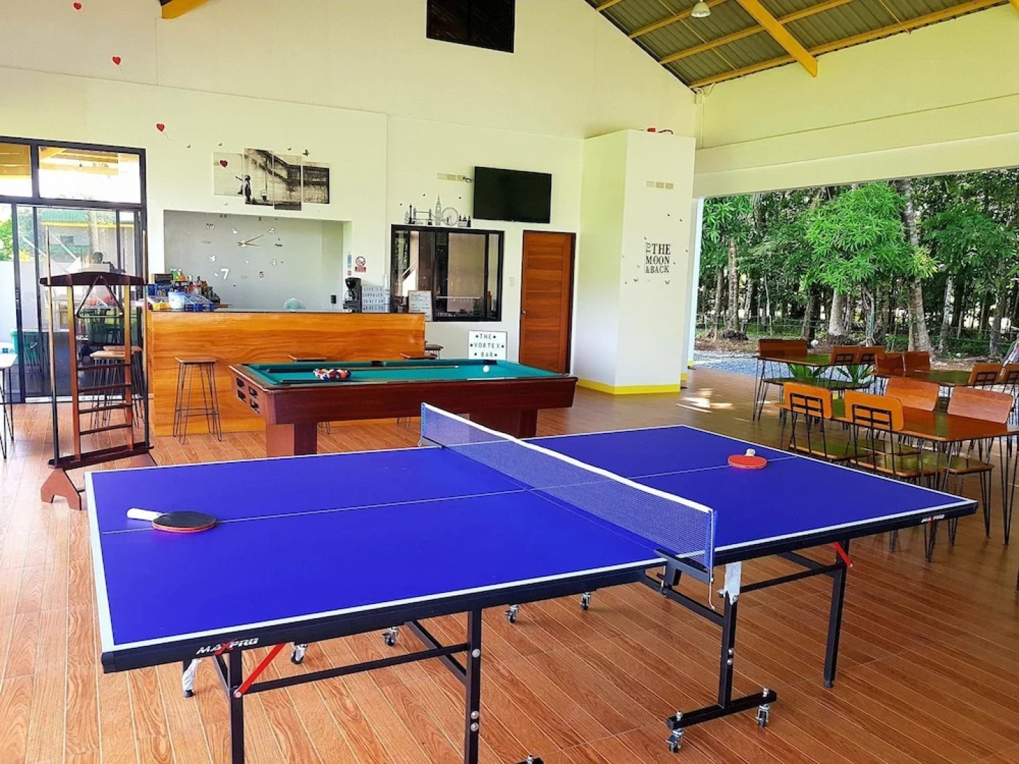 Golden Vine Beach Resort