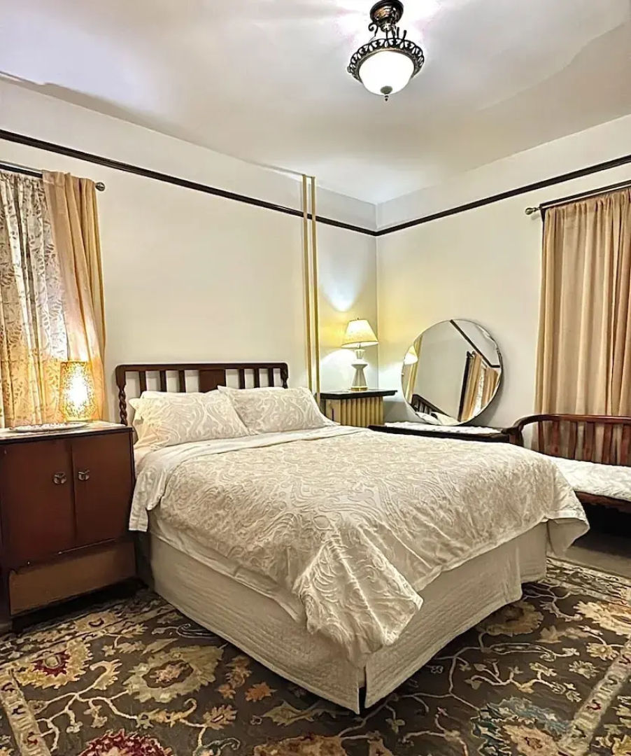 Royal Hotel Sydney