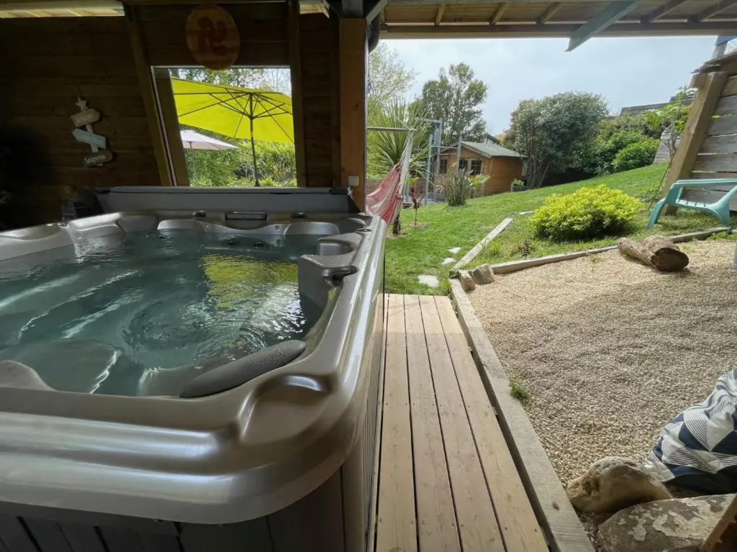 La Wodapalousa, Surf & Crossfit Guesthouse, 800m from Beach