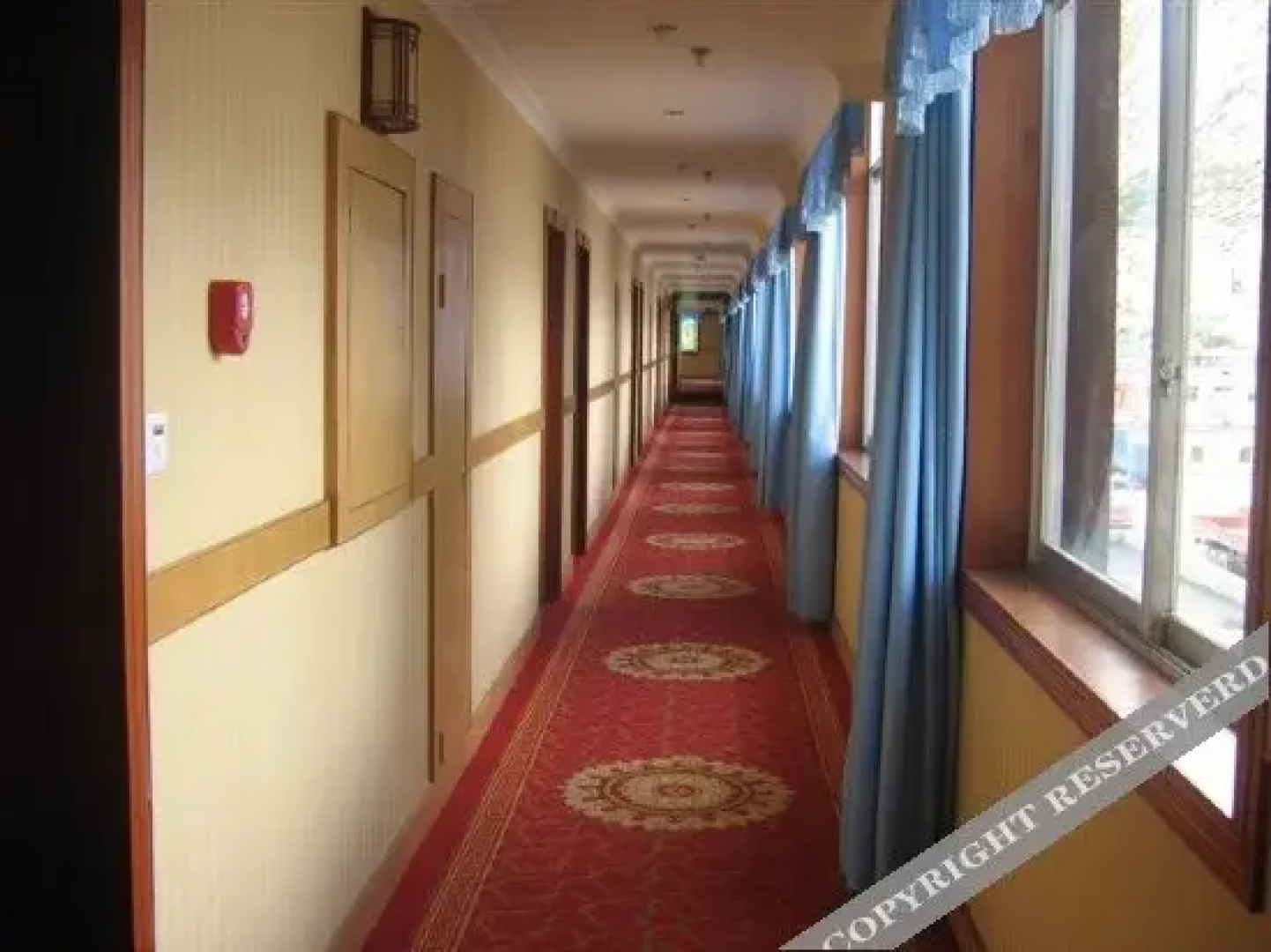 Tufante Yangguang Hotel