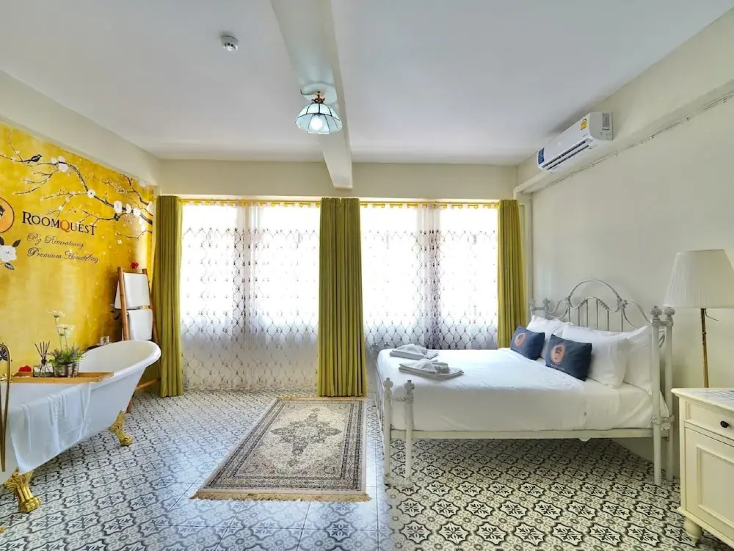 2499 Heritage Chinatown Bangkok Hotel By RoomQuest