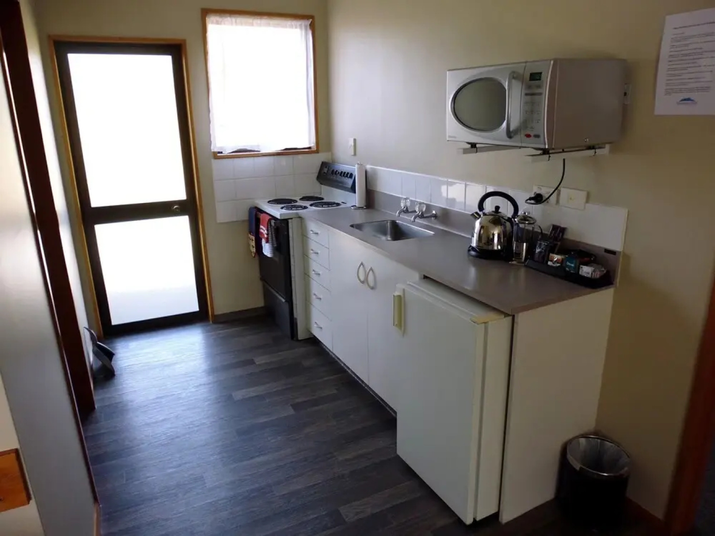 Broadview Motel