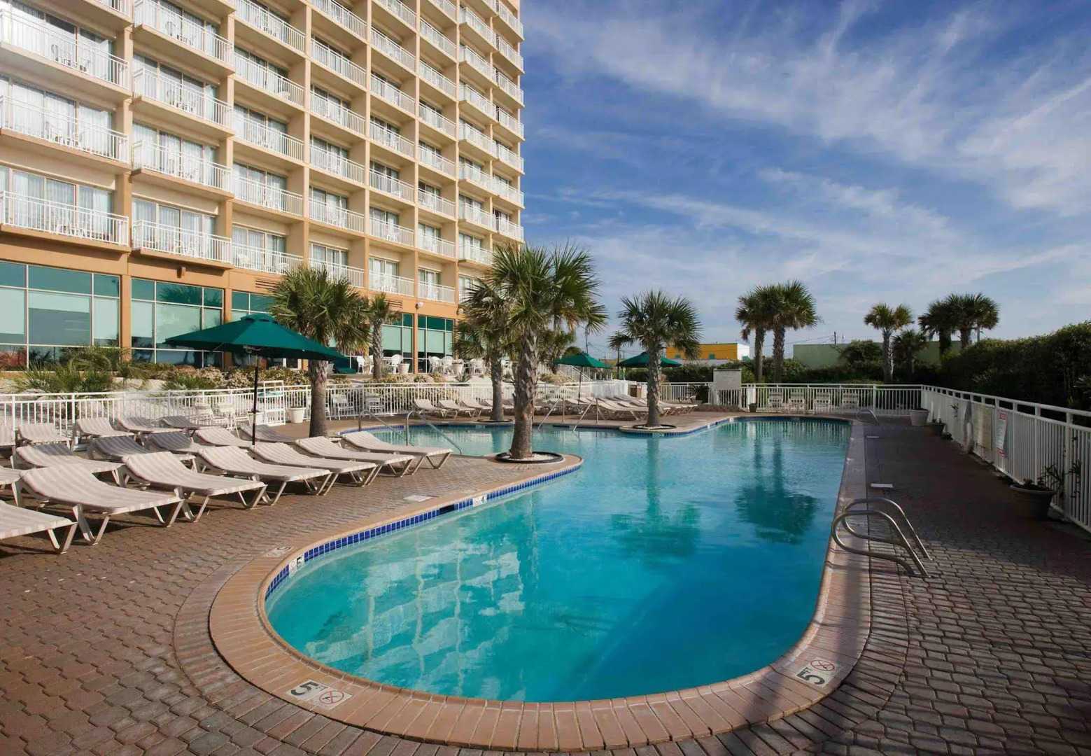 Courtyard Carolina Beach Oceanfront