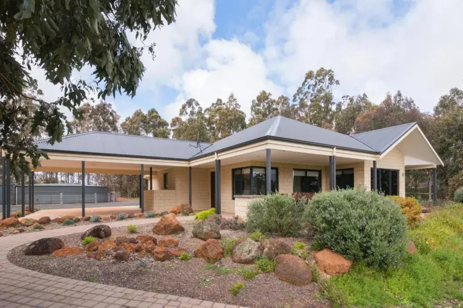 Redgate Forest Retreat