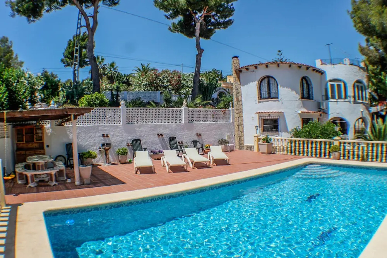 El Cisne - holiday home with private swimming pool in Benissa