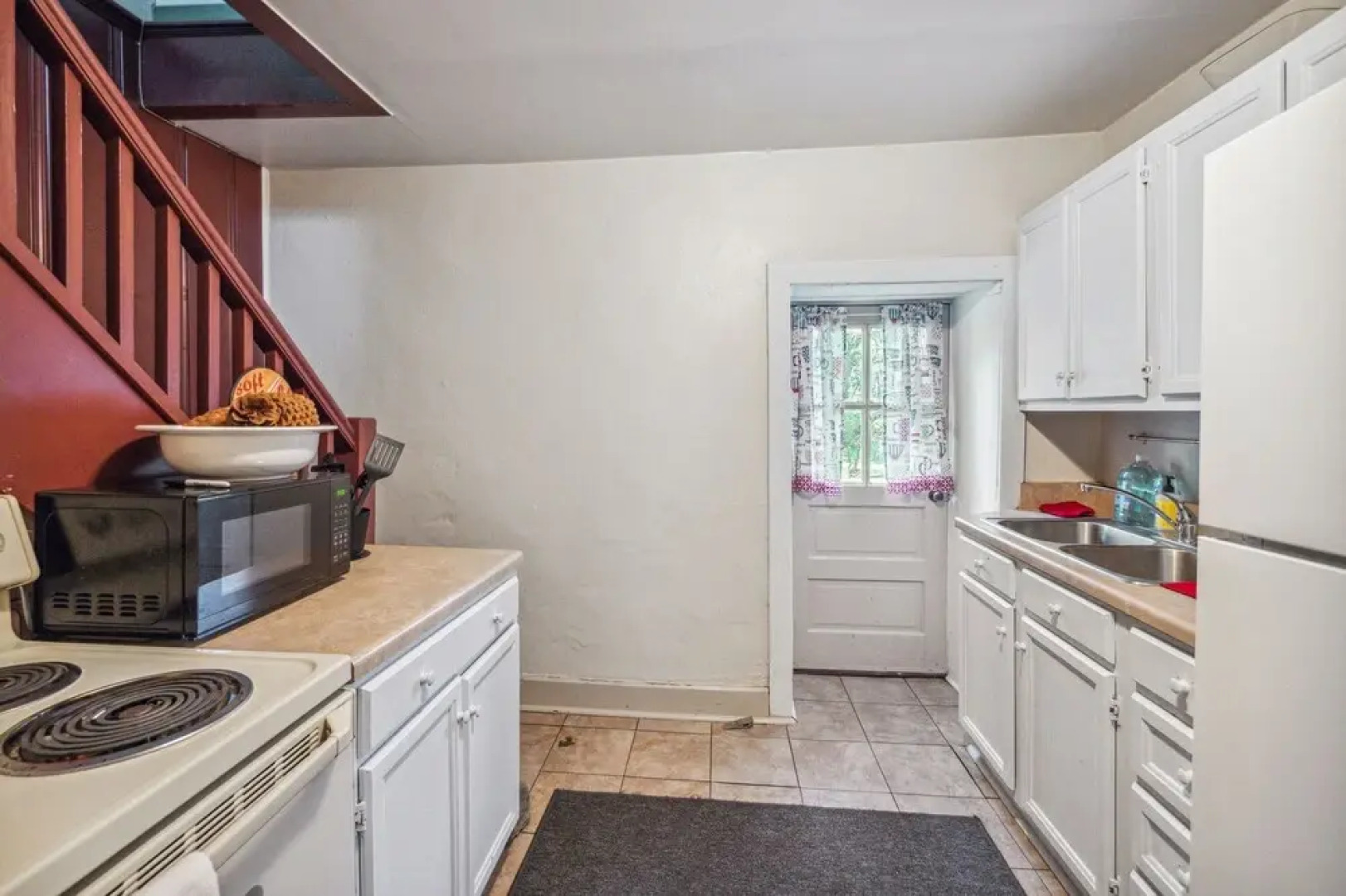 Cozy Home Best Location In Town On 7 Private Acres 2 Bedroom Cottage by Redawning