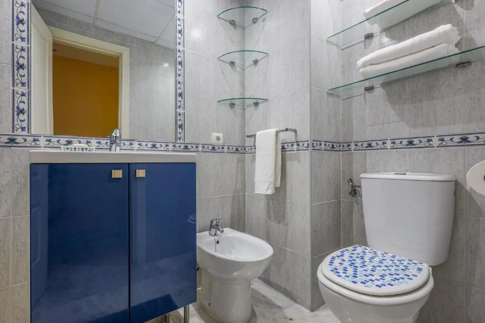 Sensacional Apt 2 Hab 2 Baños 4 Pax Aljarafe Metro