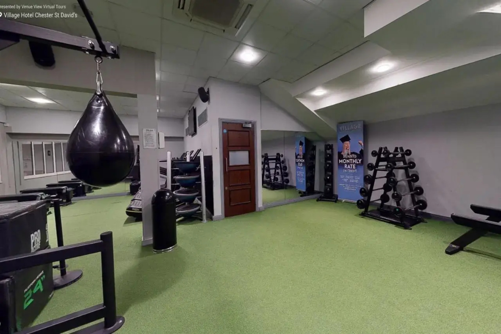 Village Hotel St David'S, Nr Chester