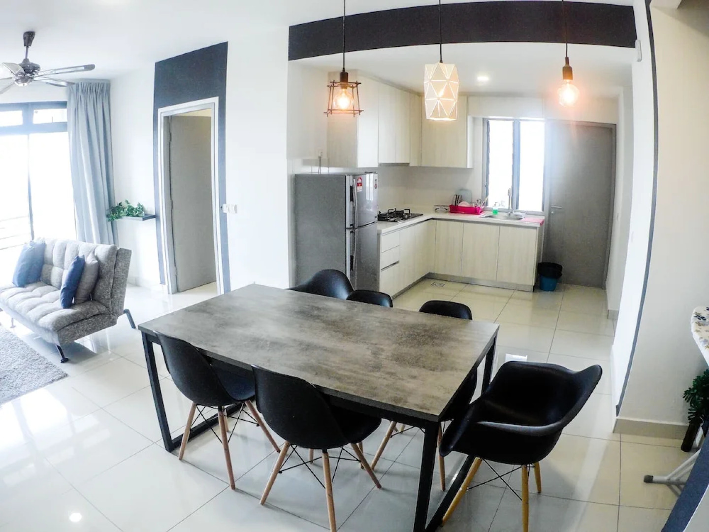 1Tebrau Premium Suites by 12stay