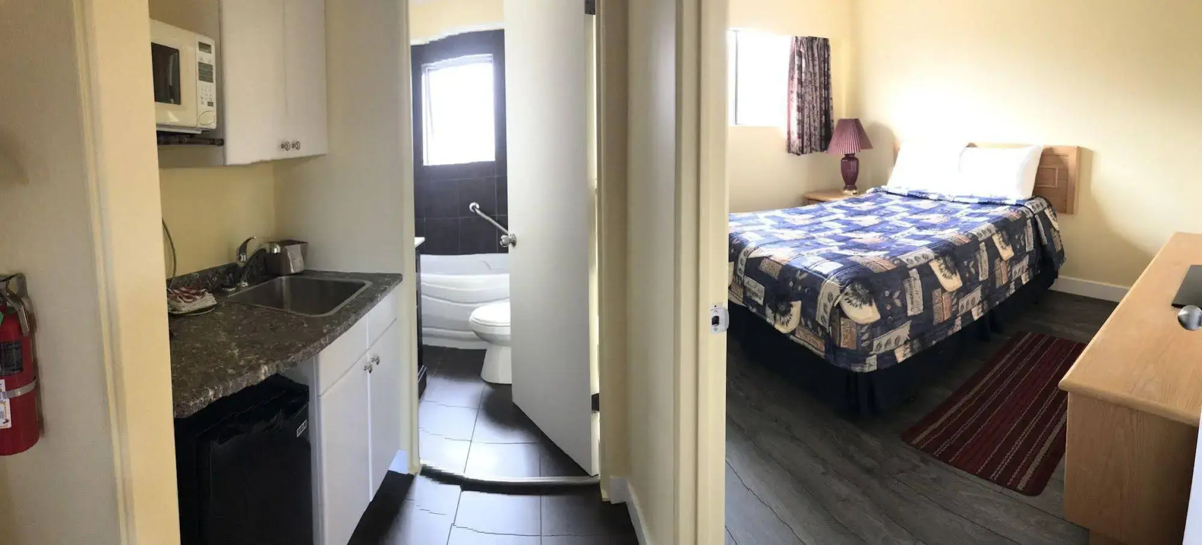 The Port-O-Call Inn & Suites