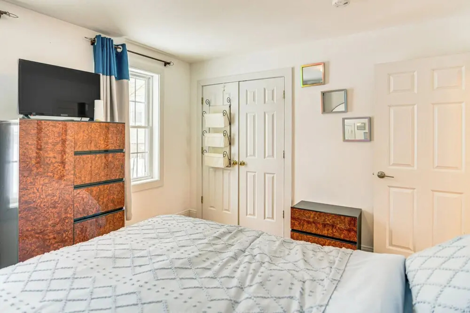 1 Mi to Downtown & Palladium: Worcester Getaway!