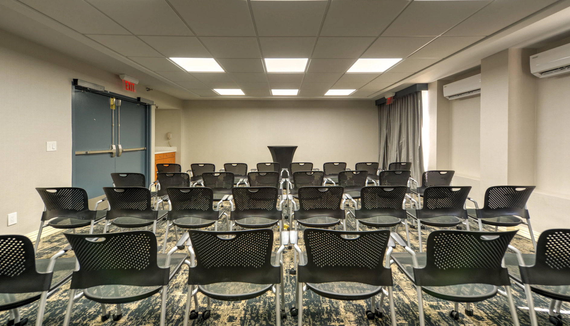 Crowne Plaza Hotel Jacksonville Airport/I-95N by IHG