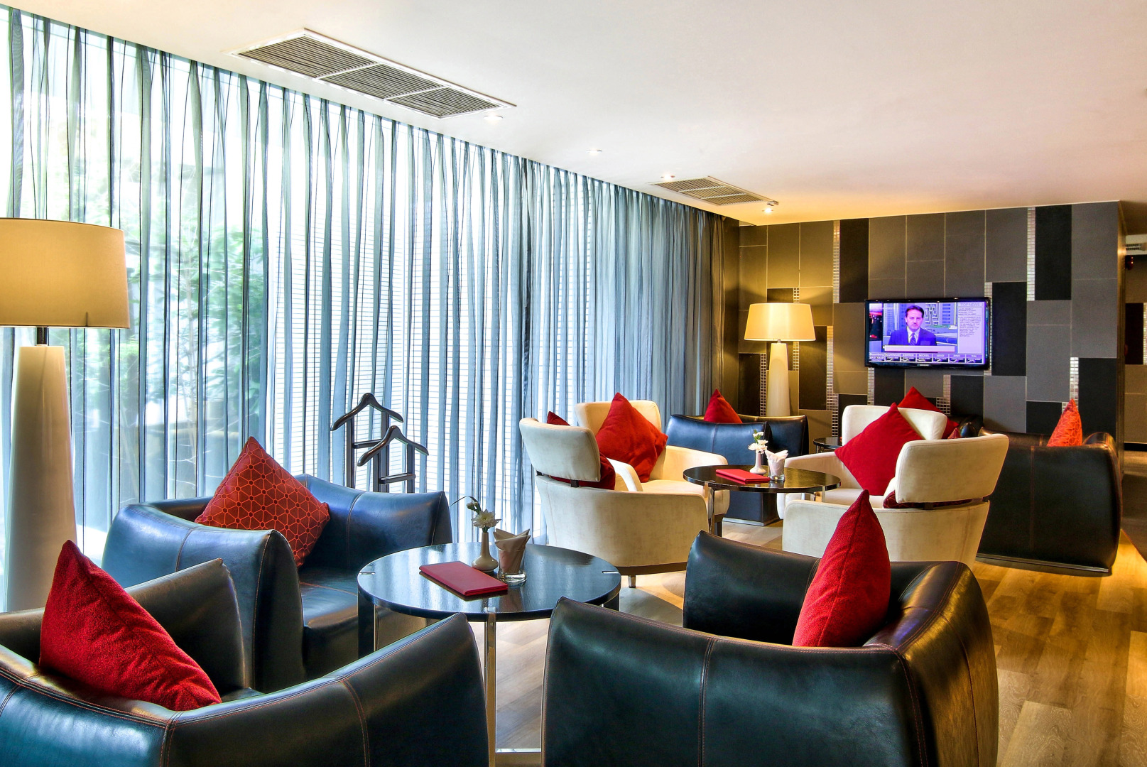 Park Plaza Bangkok Soi 18