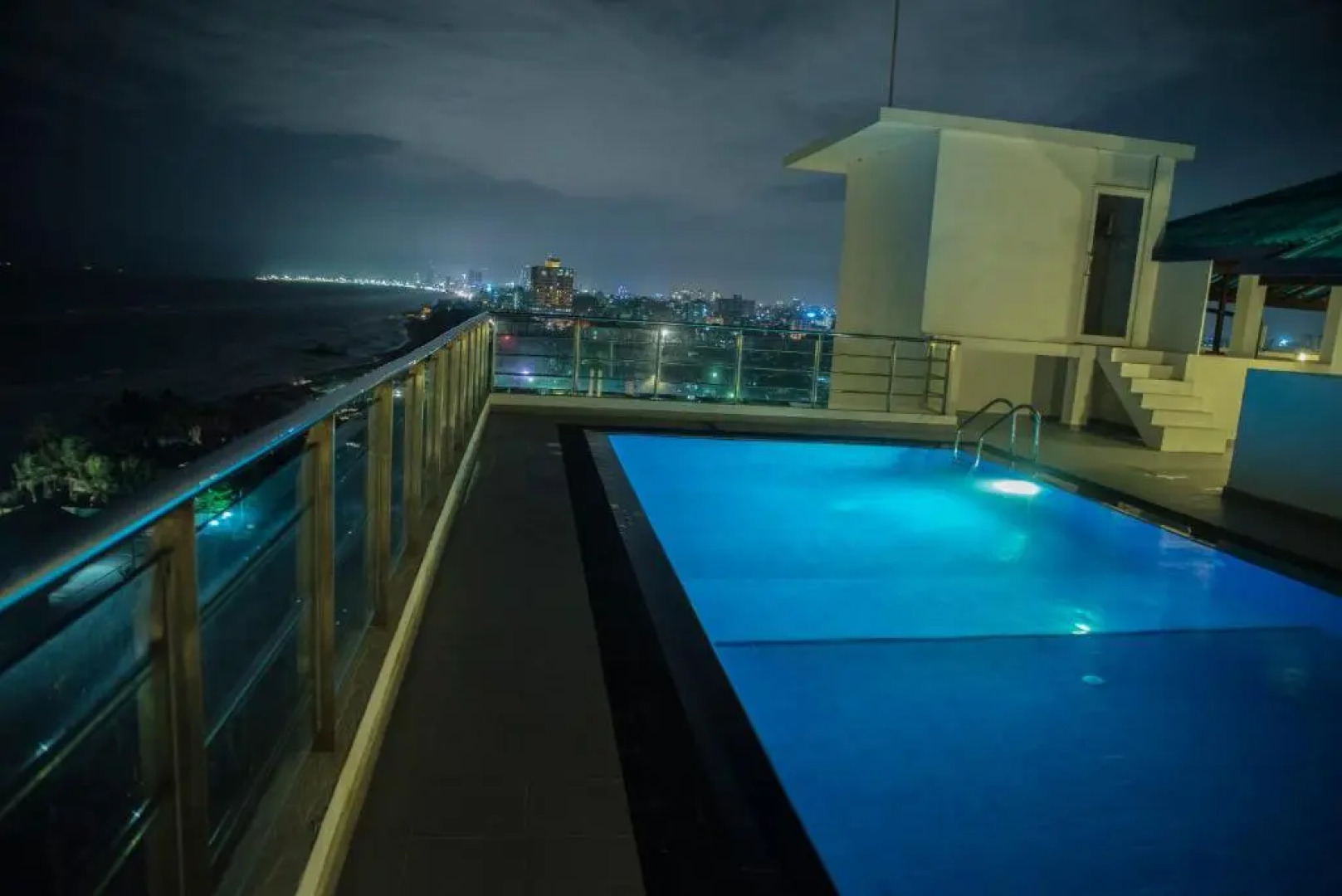 Sea View Fully Furnished 2BR Luxury Apartment