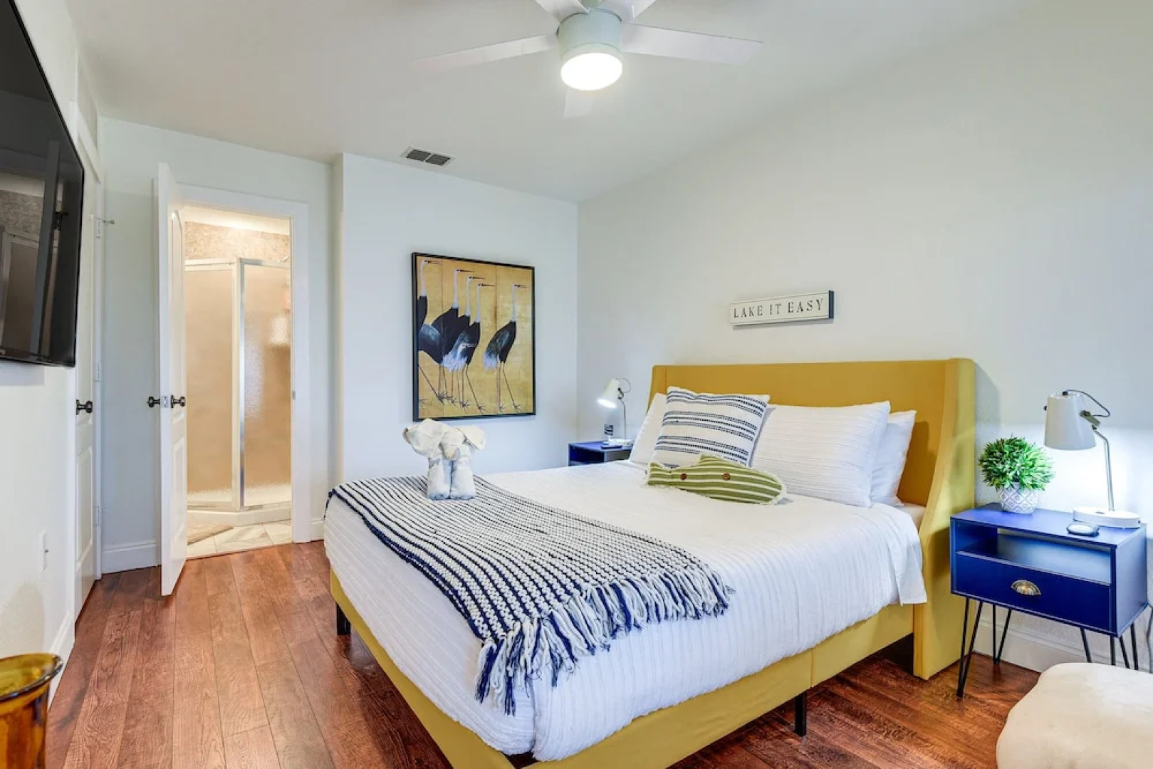 Gorgeous Granbury Lake Getaway w/ Pool & Dock!