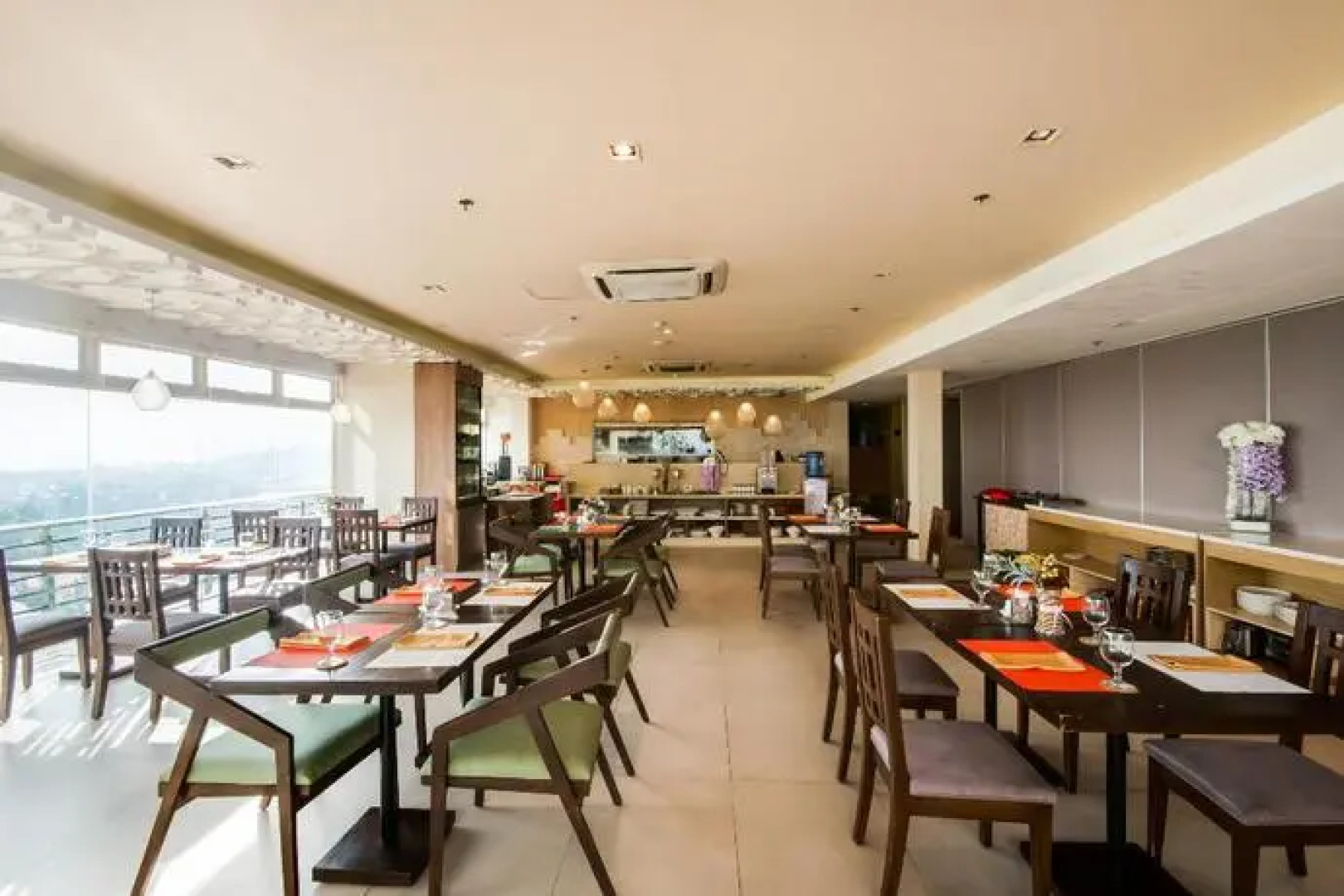 Imperial Court Hotel