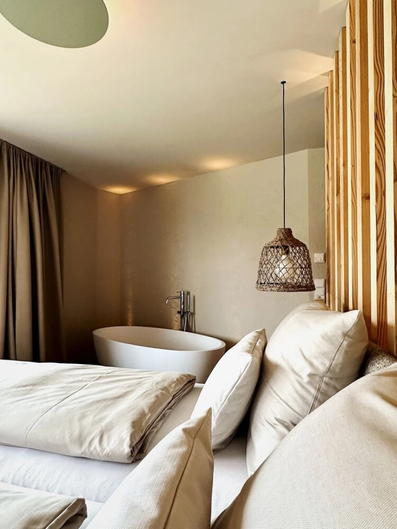 4 Monkeys Apartments