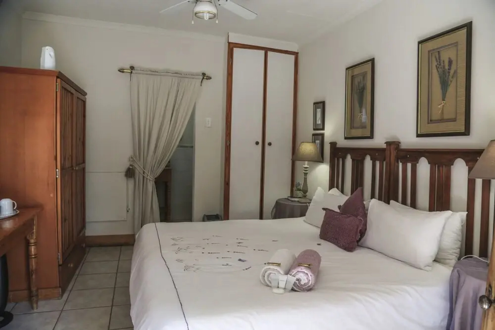 The Green Acorn Guest House