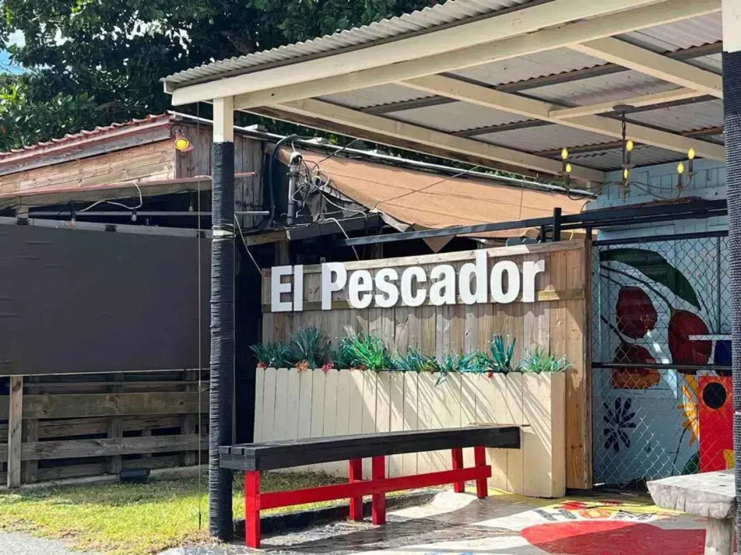 Casa Rosado @ Villa Marina Fajardo Pool Yunque