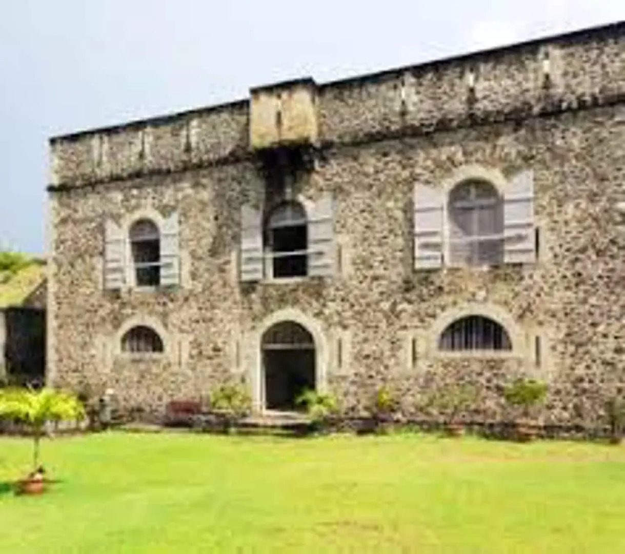 Apartment With 2 Bedrooms in Bouillante, With Wonderful sea View, Furn