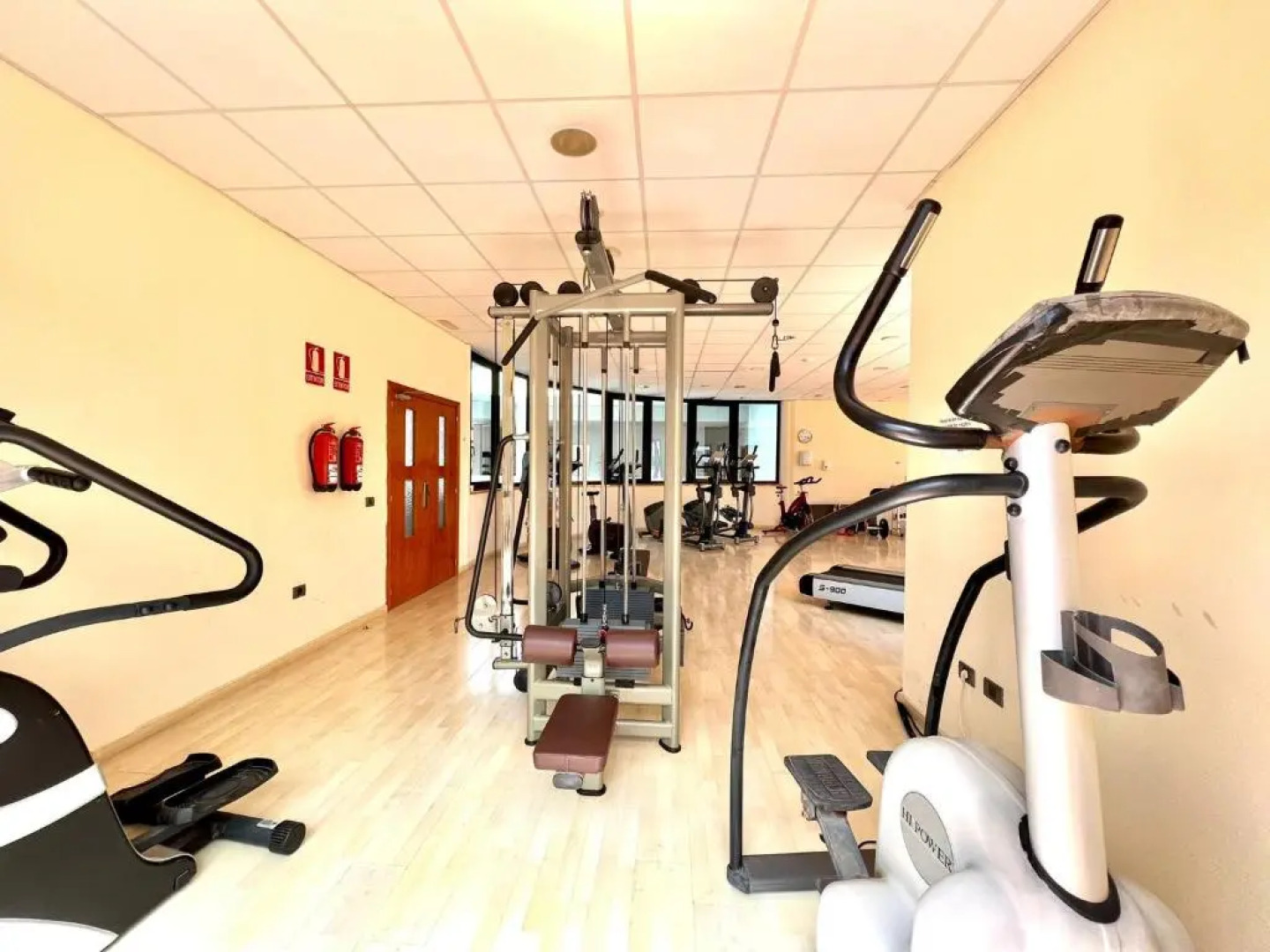 Estudio con AC, Wifi y balcón, bien comunicado en Tenerife Sur