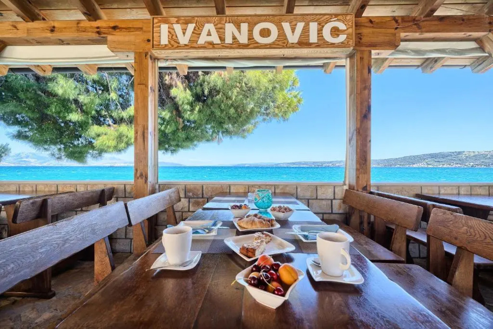 Apartments & Bungalows Ivanović