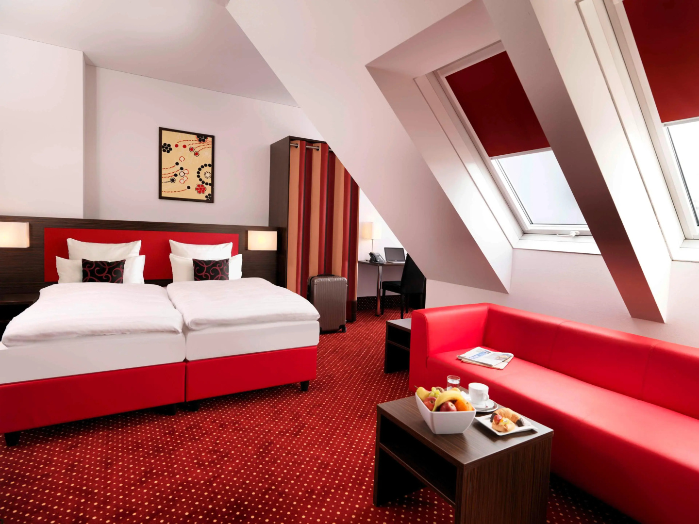 Отель Plaza Inn Amedia Wien