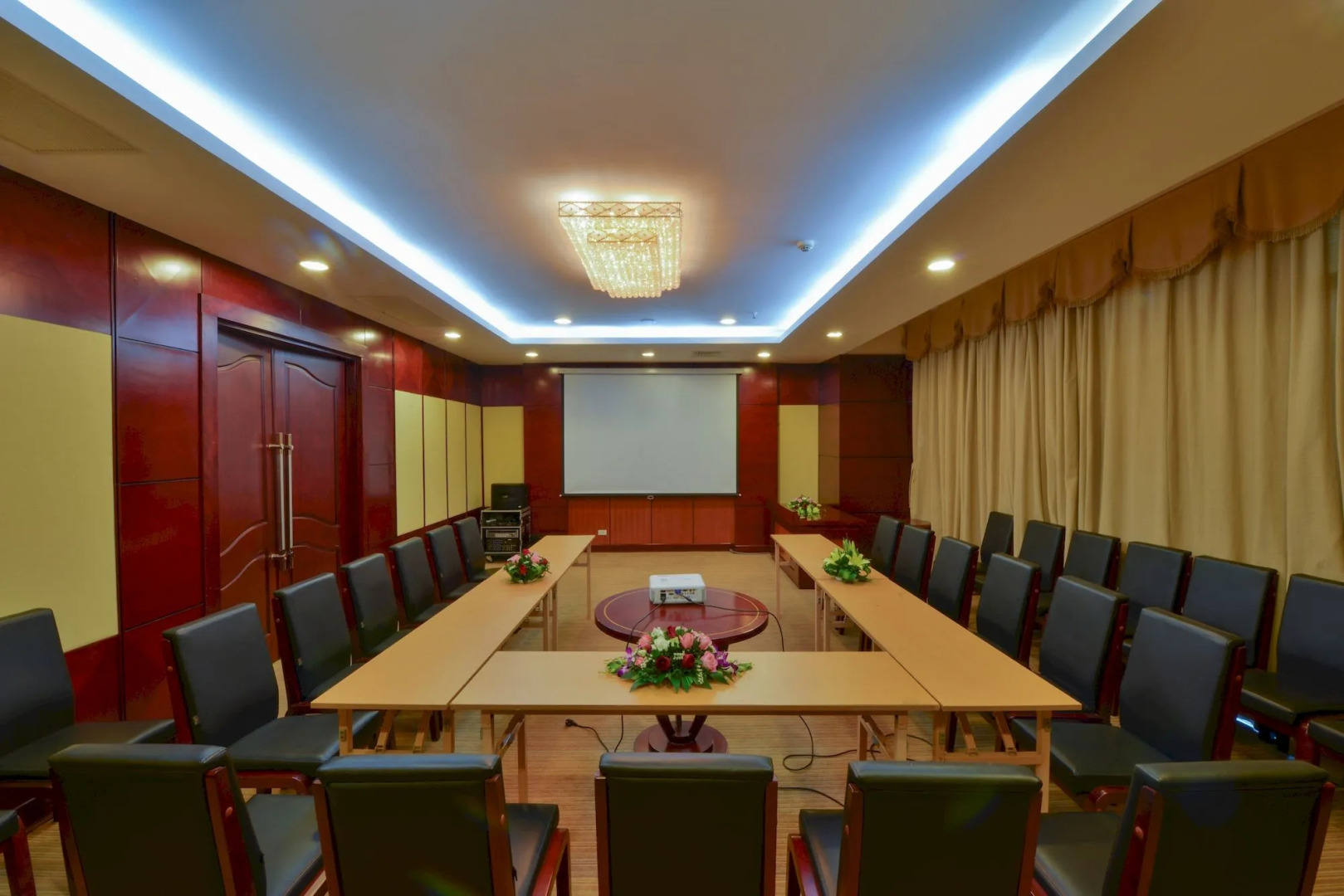 Sapaly Lao Cai City Hotel