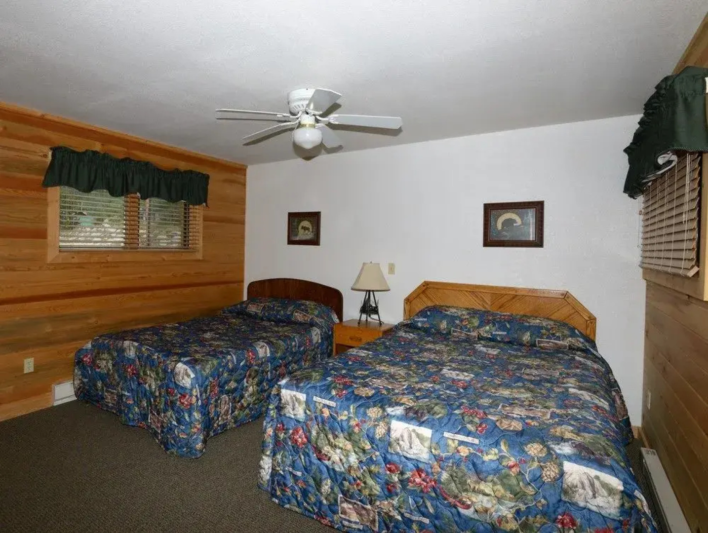 Western Riviera Lakeside Lodging