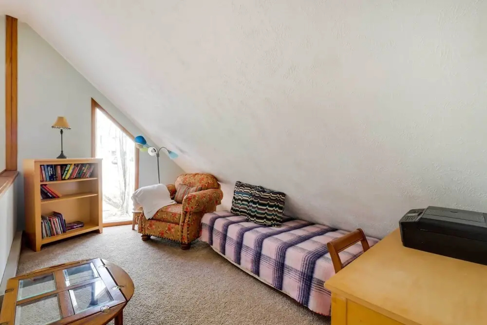 Spacious Pocono Lake House Near Skiing & Swimming!