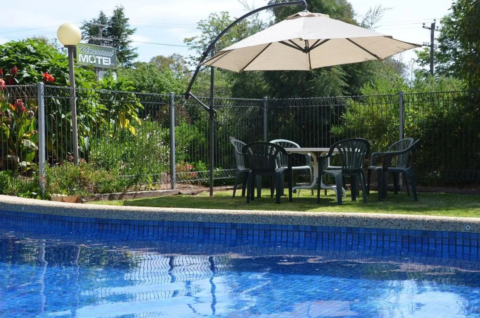 Kingswood Motel  Apartments