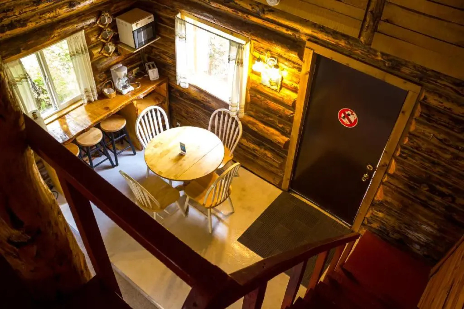 Midnight Sun Log Cabins