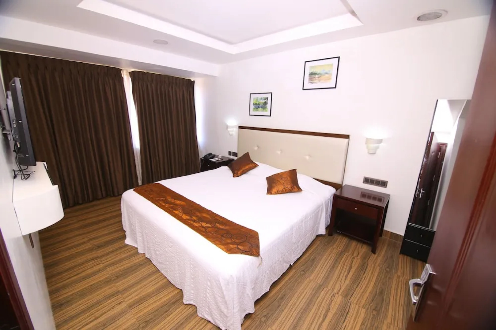 Hotel KGA Elite Continental