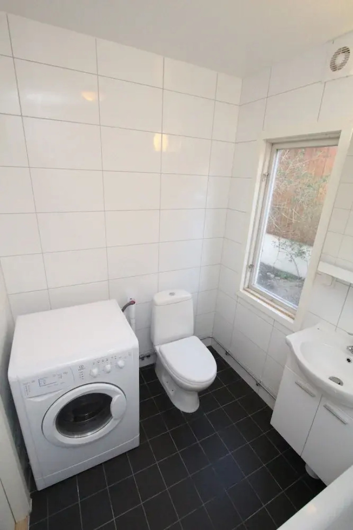 The Sundeck-a romantic apt in Tallkrogen