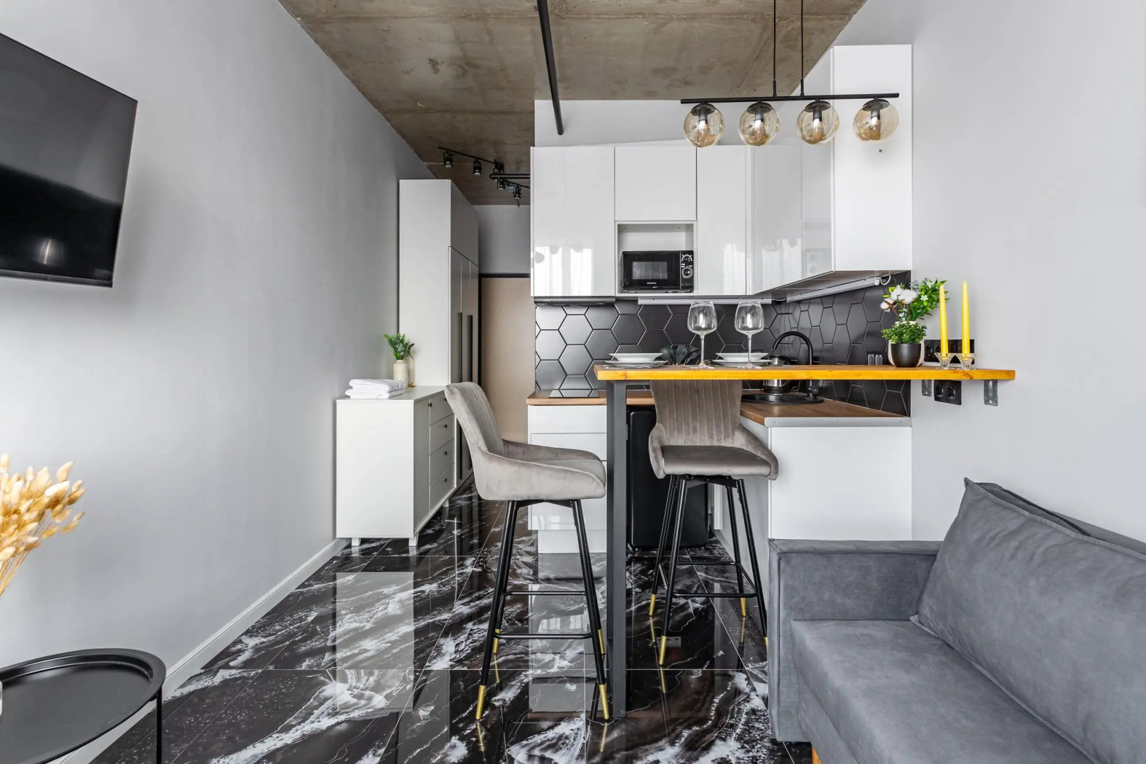 InHome24 (ИнХоум24) на улице Западная